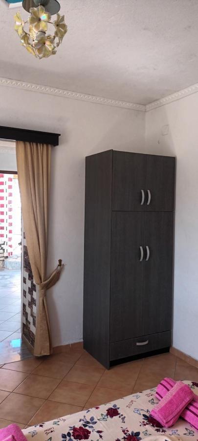 Apartments Resul Pushi คซามิล ภายนอก รูปภาพ